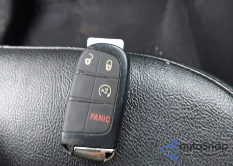 2021 Jeep Compass Limited 4X4 z USA, uszkodzony, nr VIN 3C4NJDCB0MT515094